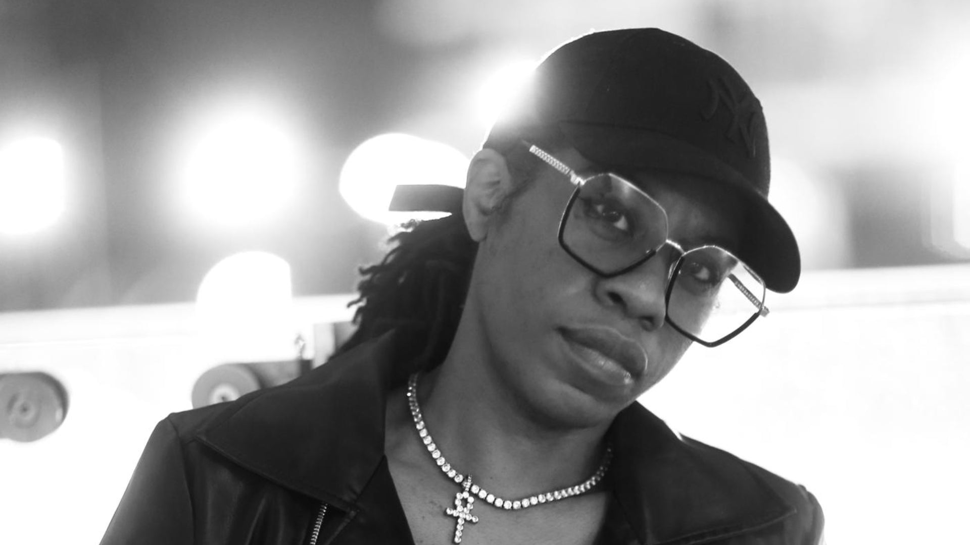 A visionary creative, DJ, and radio host. Founder and curator of Musique, Dark Out the Room, and Nubia. Co-curator of Drum City and artist on All Shades of the Drum Recordings. 